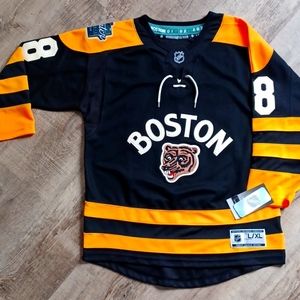 NWT NHL BOSTON BRUINS (Pastrnak, 88)  Youth Jersey, L/XL